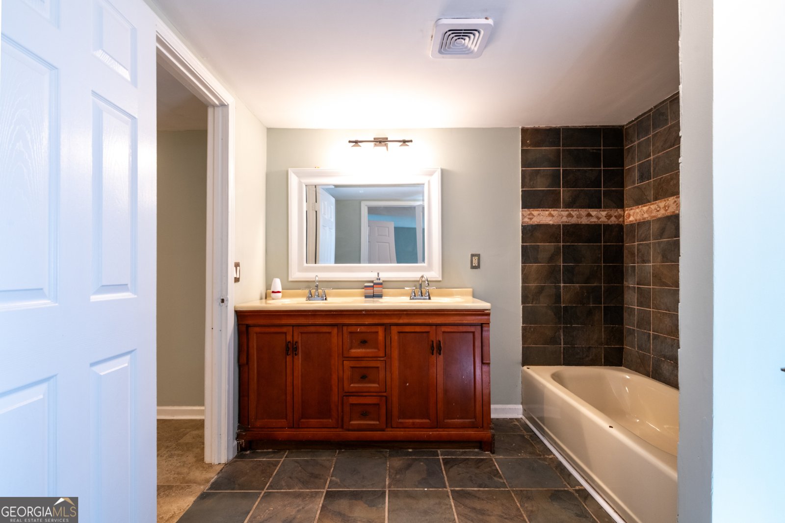 1382 Stoneleigh Way Stone Mountain - Photo 56