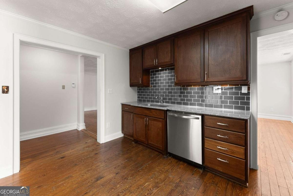 59 Wright Street Winder - Photo 12