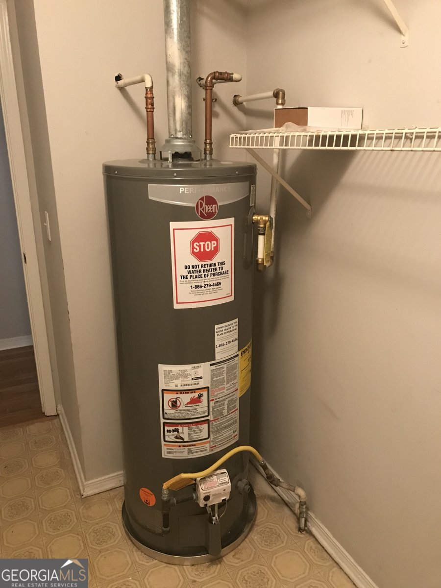 2256 Christian Circle Conyers - Photo 11