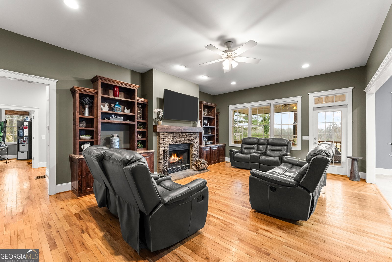 1295 Wall Bridge Loop Road Clarkesville - Photo 12