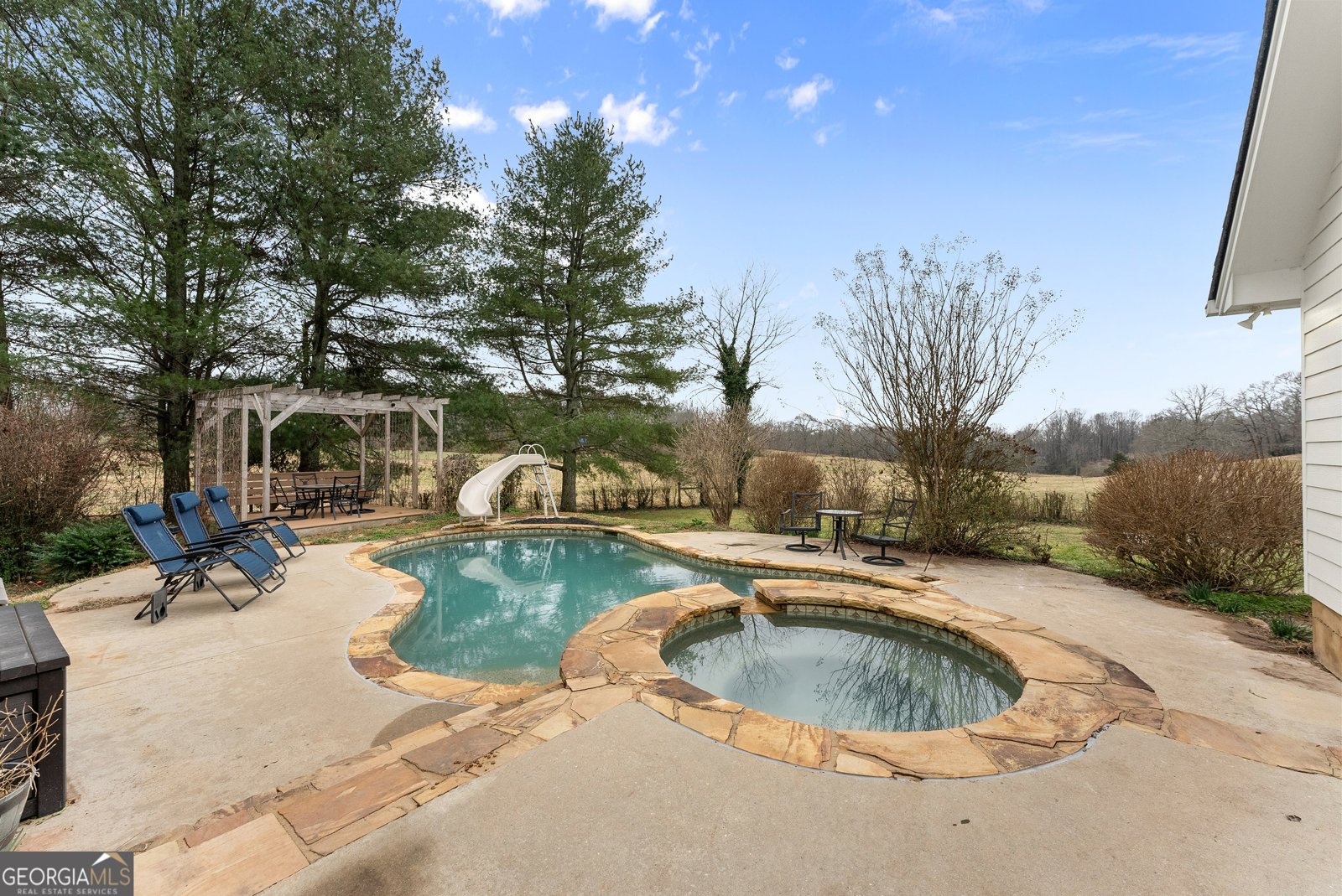 1295 Wall Bridge Loop Road Clarkesville - Photo 6