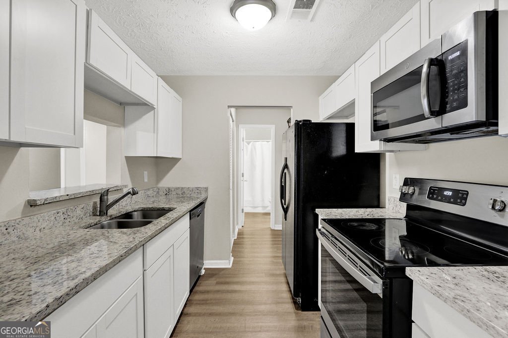 549 Windchase Lane Stone Mountain - Photo 11