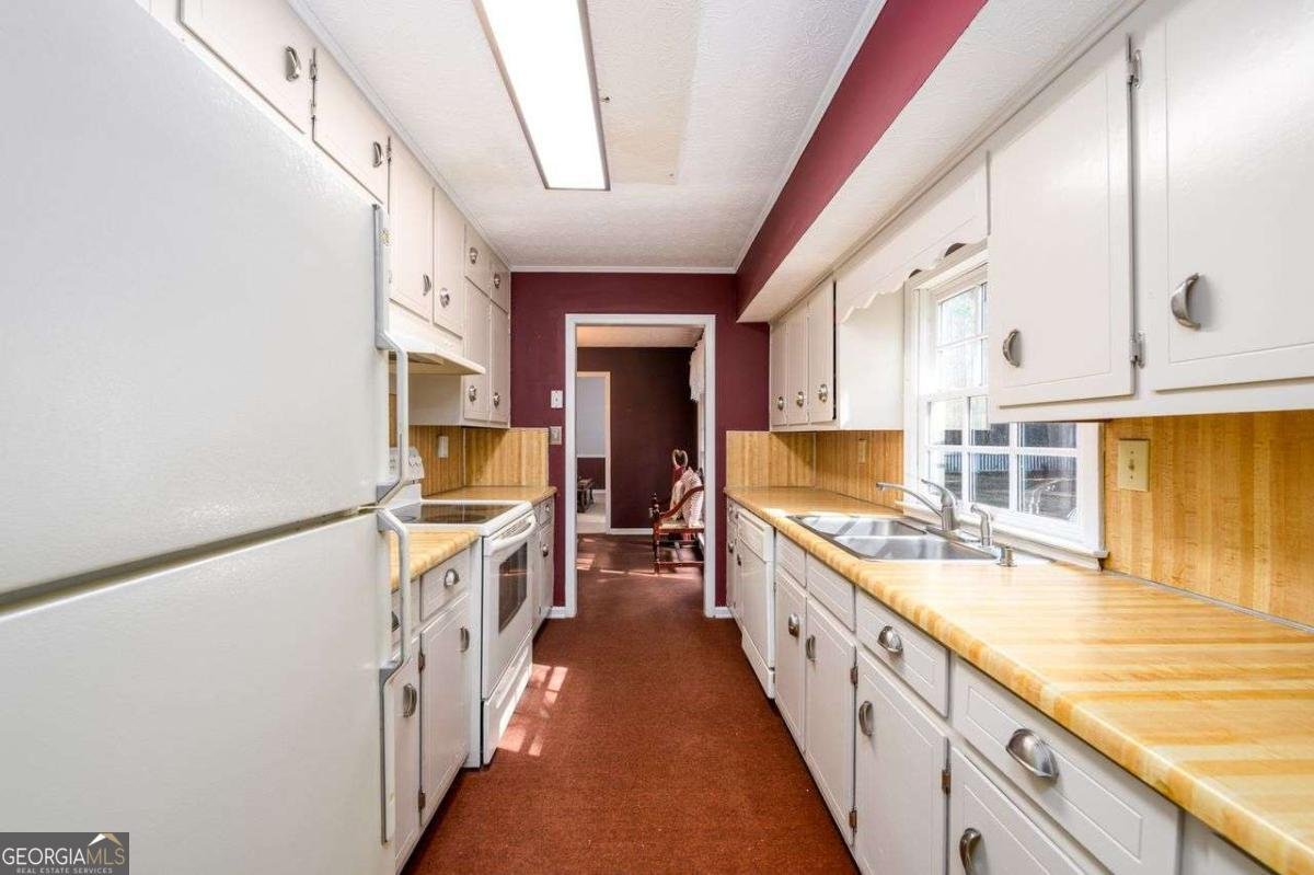 4304 Riverside Drive Lilburn - Photo 11