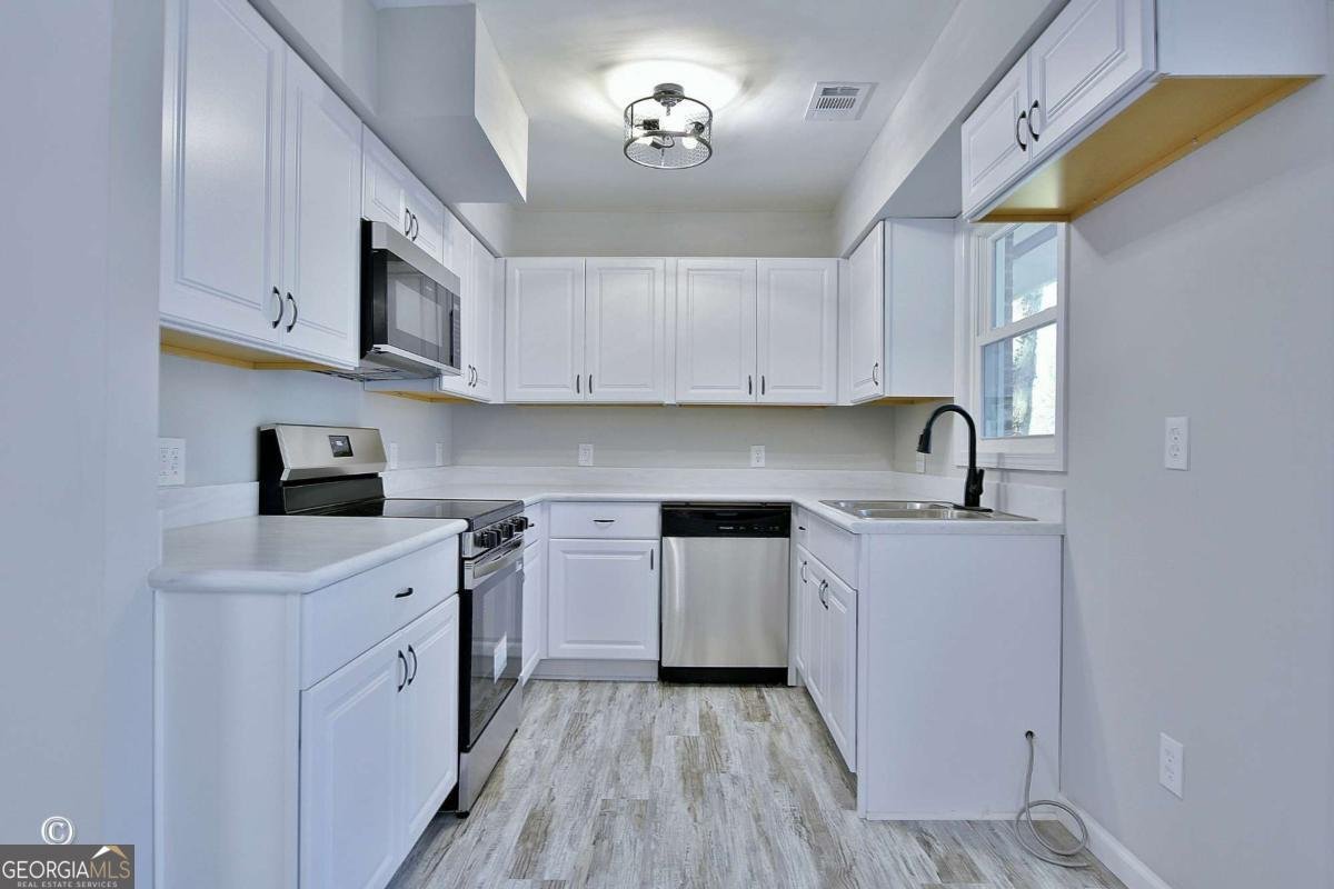 1813 Celia Drive Columbus - Photo 8