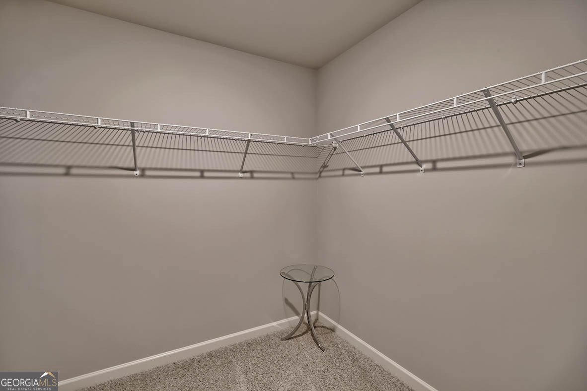 652 Whitman Lane Stockbridge - Photo 7