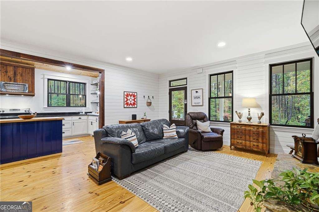 2197 Damascus Road Ball Ground - Photo 16