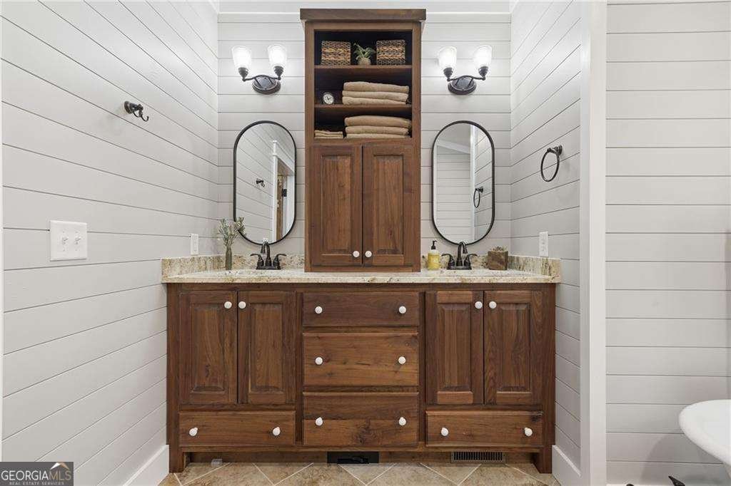 2197 Damascus Road Ball Ground - Photo 27