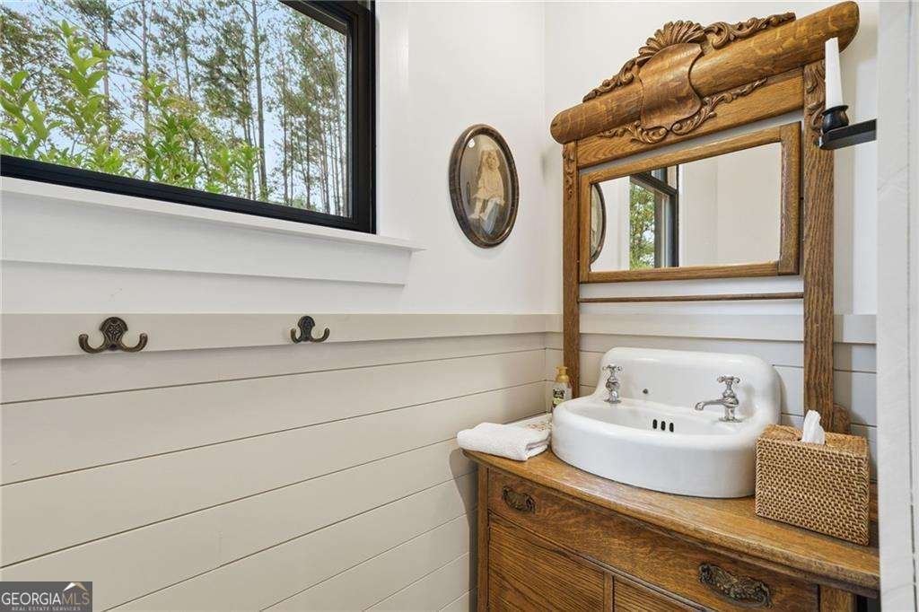 2197 Damascus Road Ball Ground - Photo 38