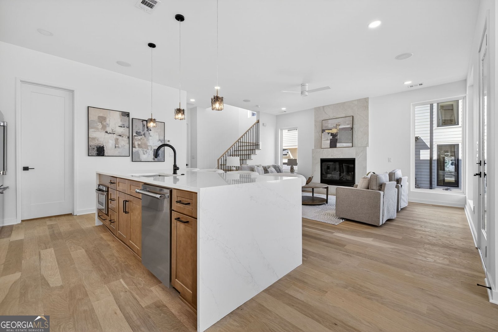 163 Walthall Street Atlanta - Photo 9