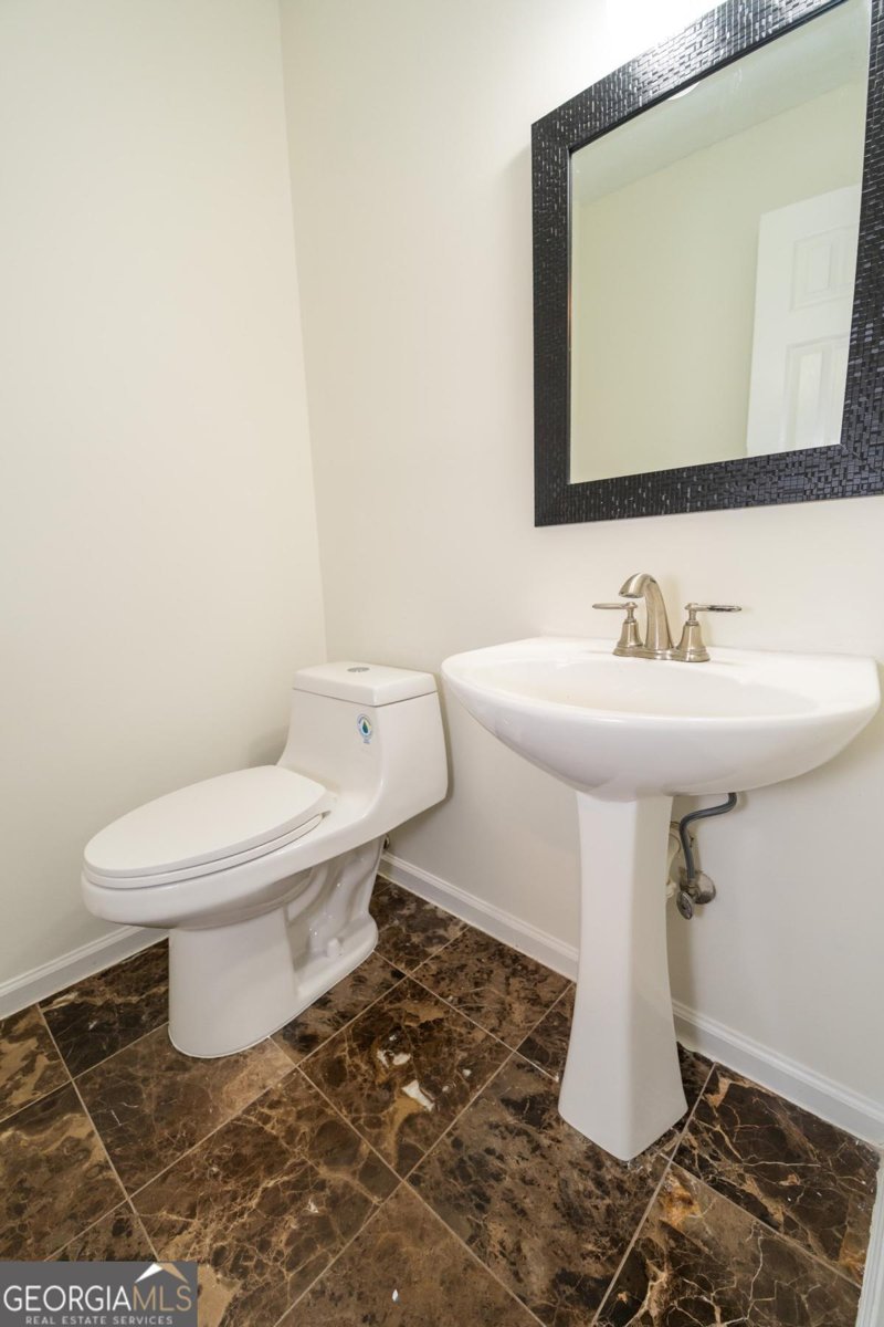 995 Westwell Run Johns Creek - Photo 16