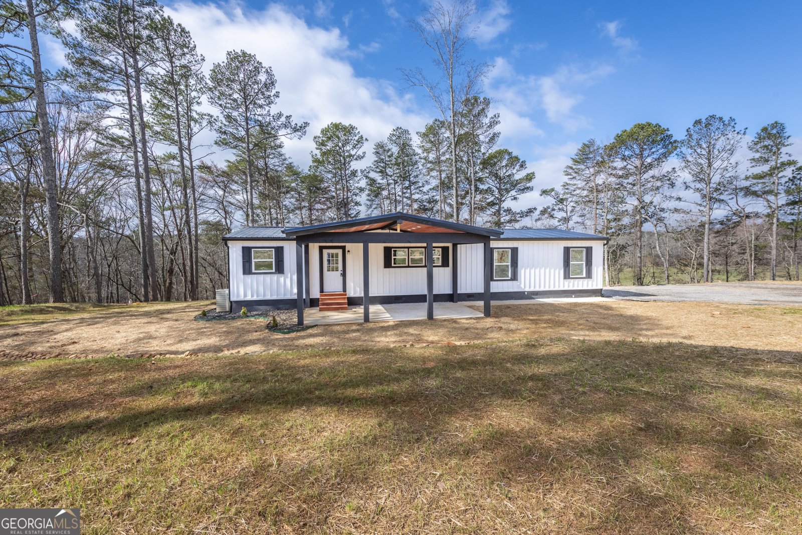 121 Haley Mountain Road Talking Rock - Photo 1