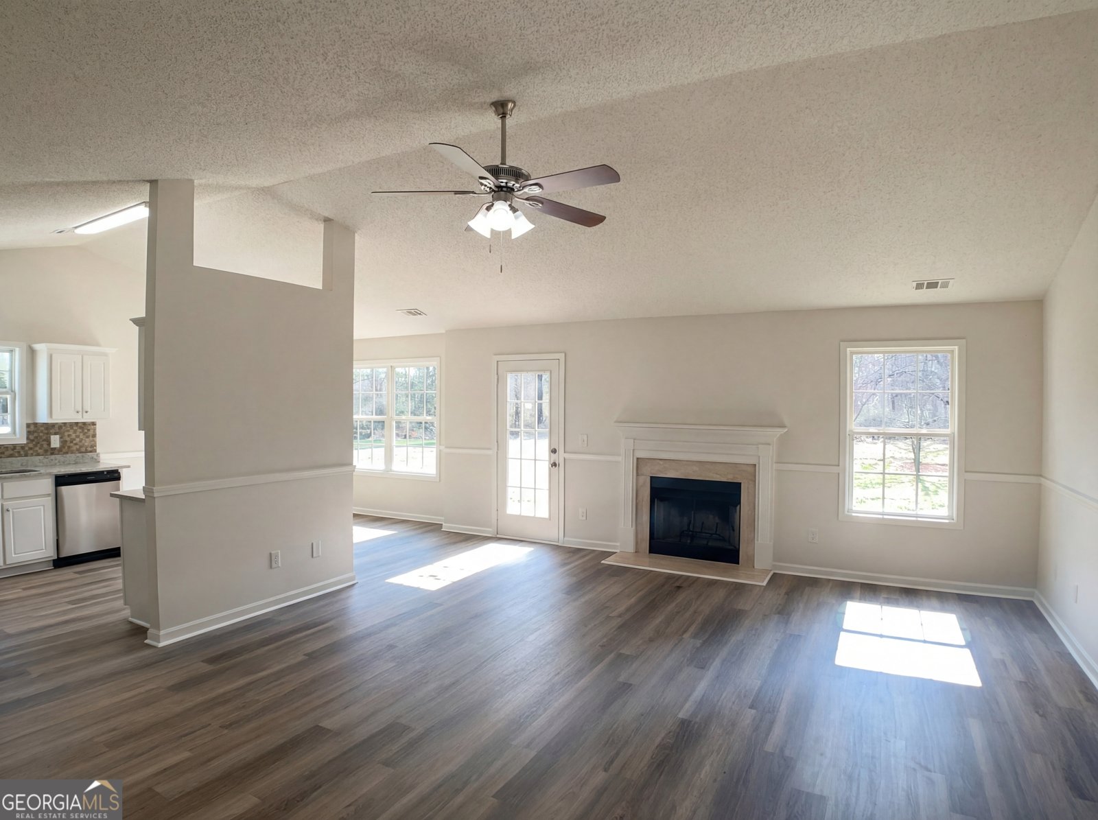 311 Anchors Way Winder - Photo 8