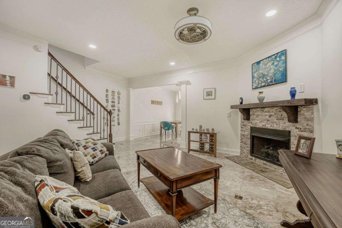 2251 Grovemont Drive Duluth - Photo 6