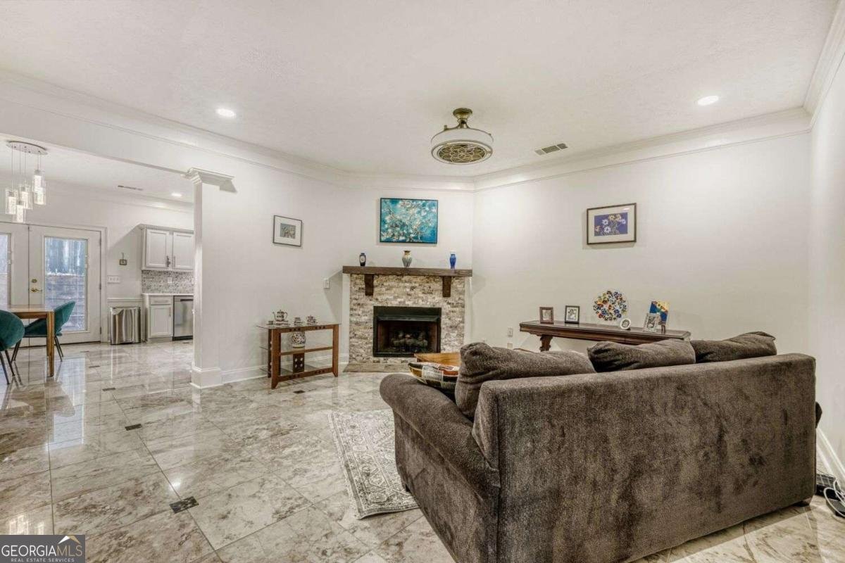 2251 Grovemont Drive Duluth - Photo 7