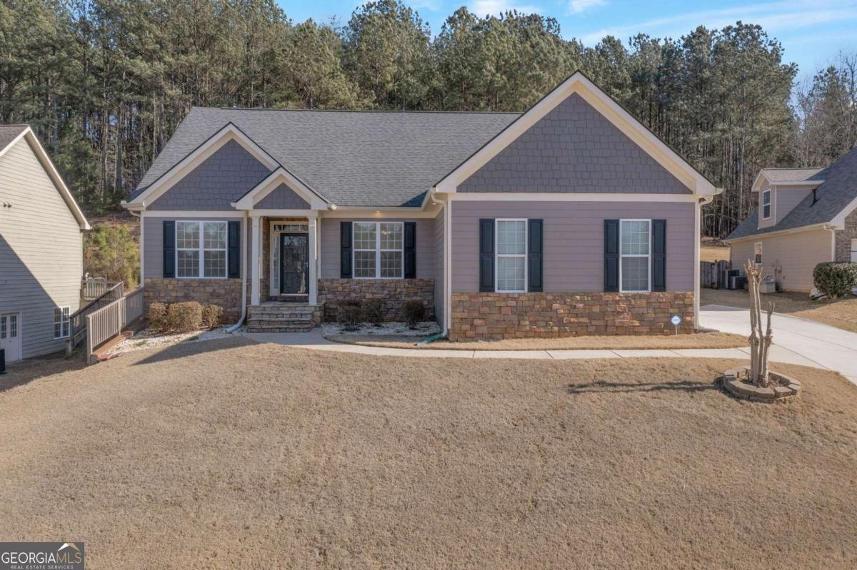 6365 Aarons Way Flowery Branch - Photo 1