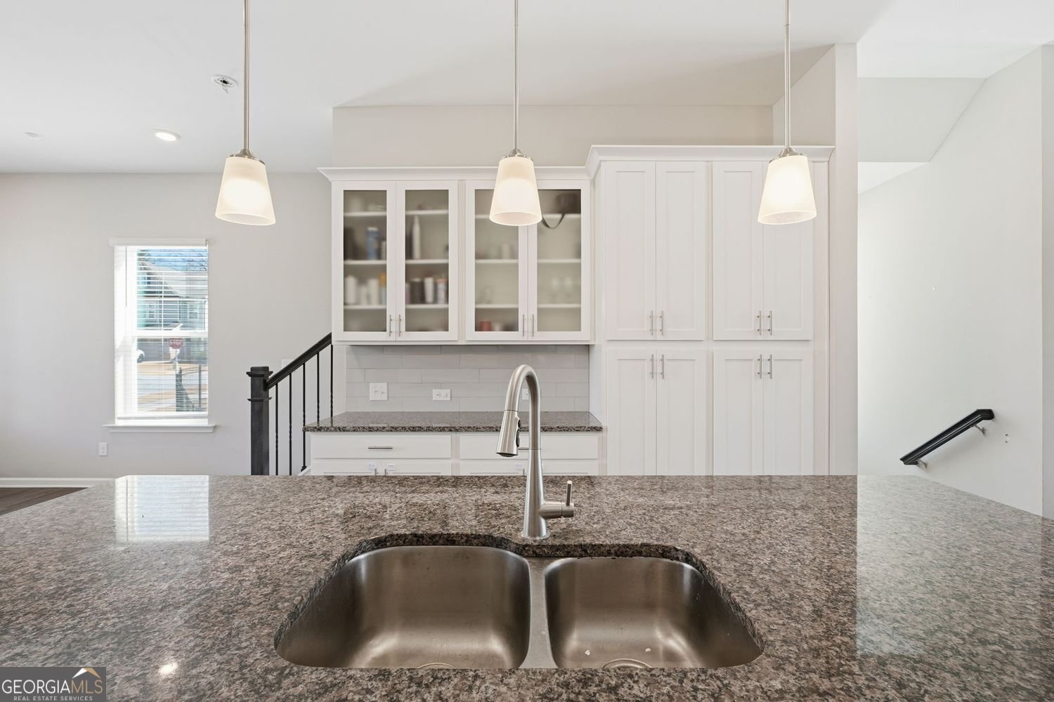 3317 Park Pointe Circle Scottdale - Photo 13