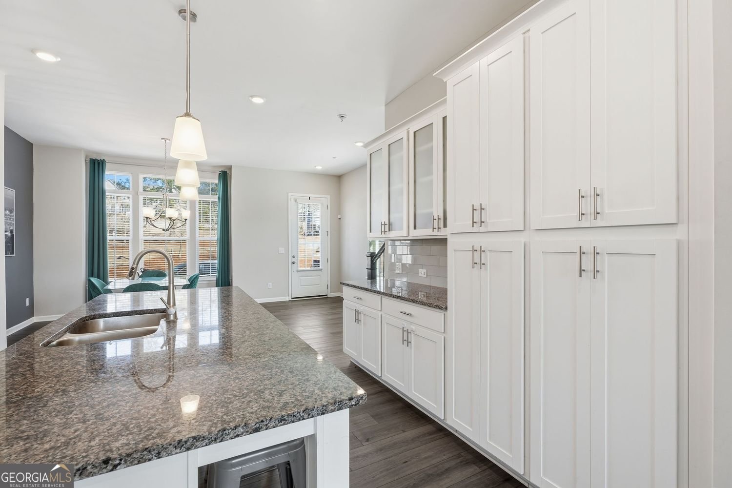 3317 Park Pointe Circle Scottdale - Photo 14