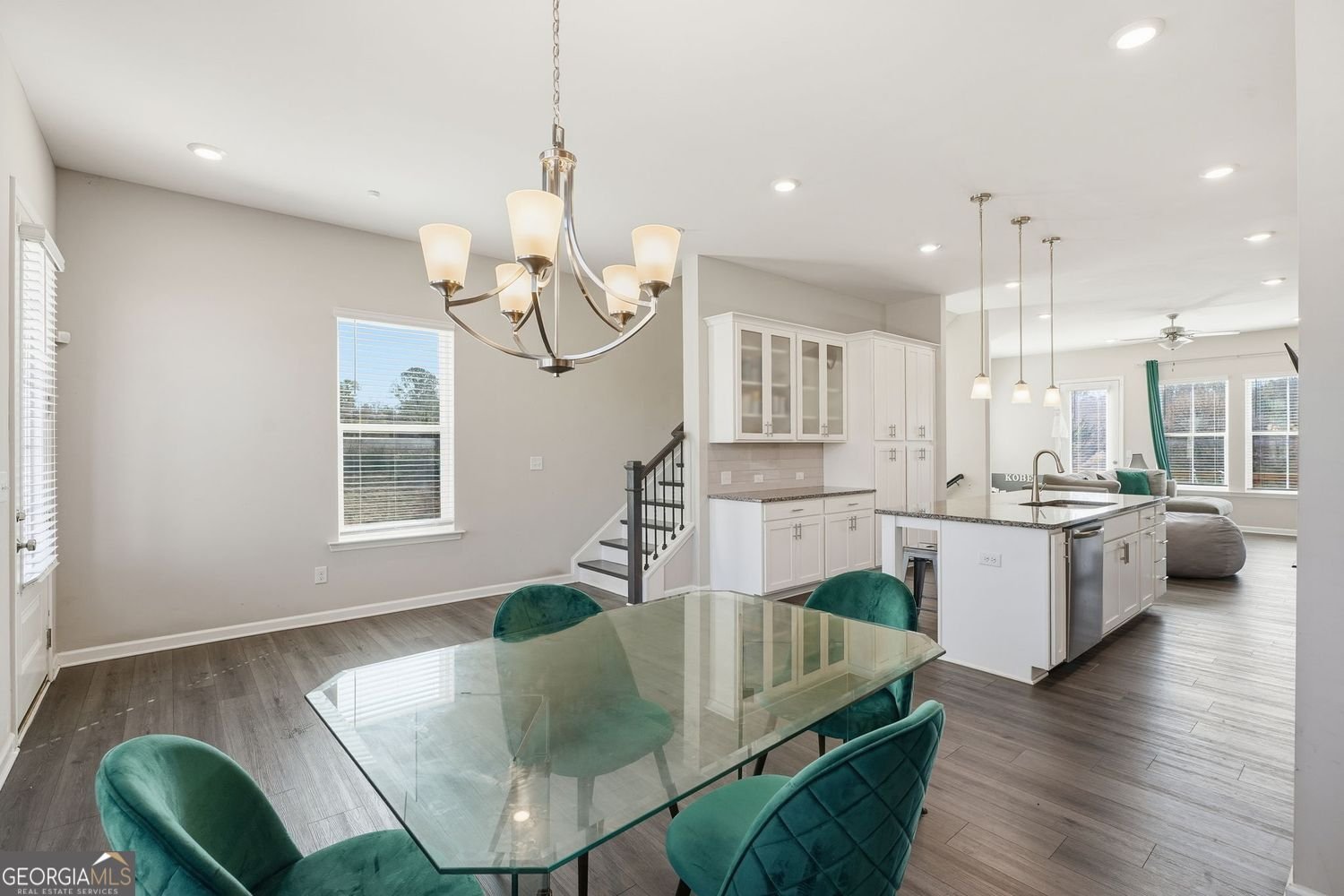 3317 Park Pointe Circle Scottdale - Photo 9