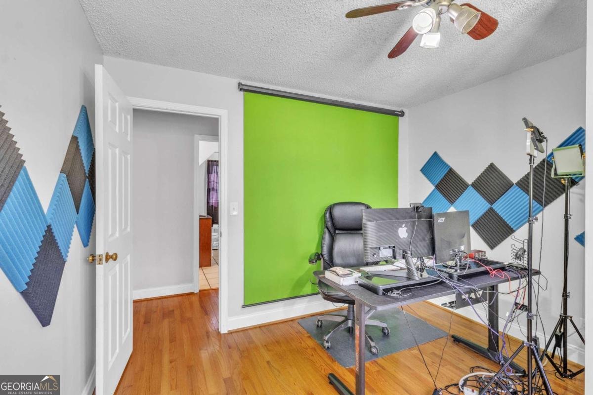 405 STRAWBERRY LANE Lindale - Photo 14