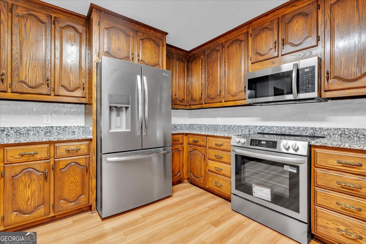 204 Creekside Drive Gray - Photo 13