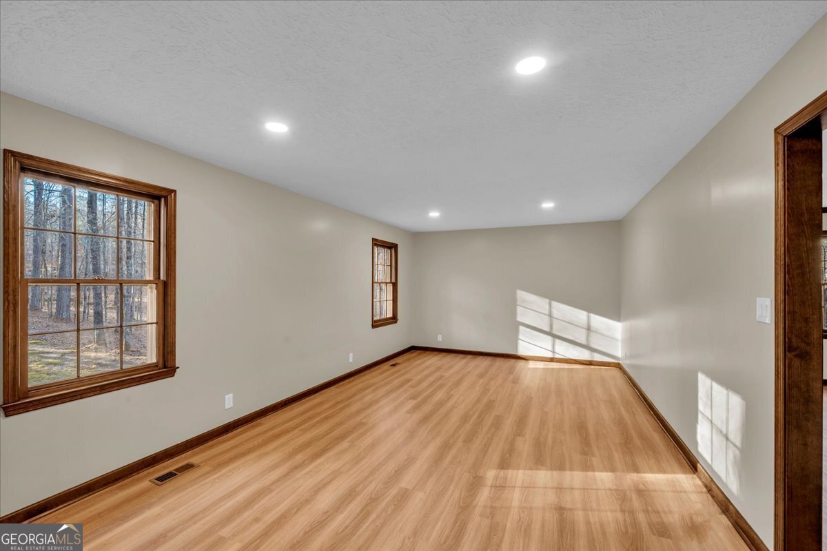 204 Creekside Drive Gray - Photo 27