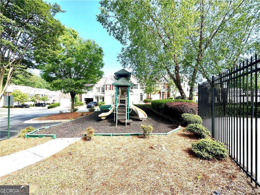 2263 Leicester Way Atlanta - Photo 17