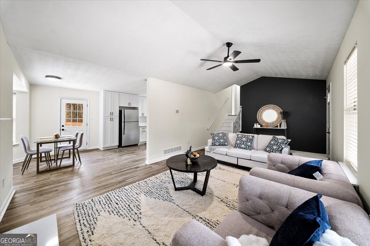 246 Hudson Circle Douglasville - Photo 6