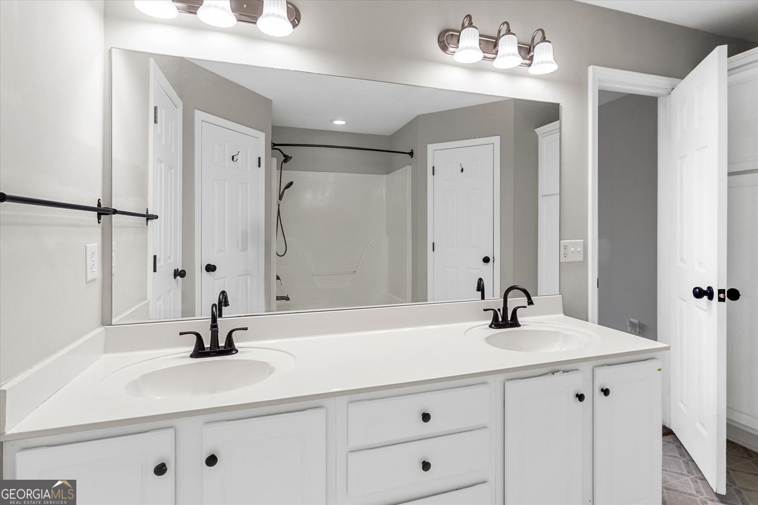 326 Twin Oaks Drive Monroe - Photo 12