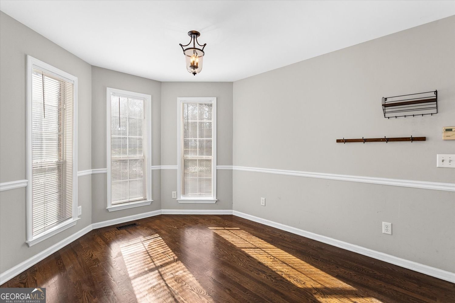 326 Twin Oaks Drive Monroe - Photo 9