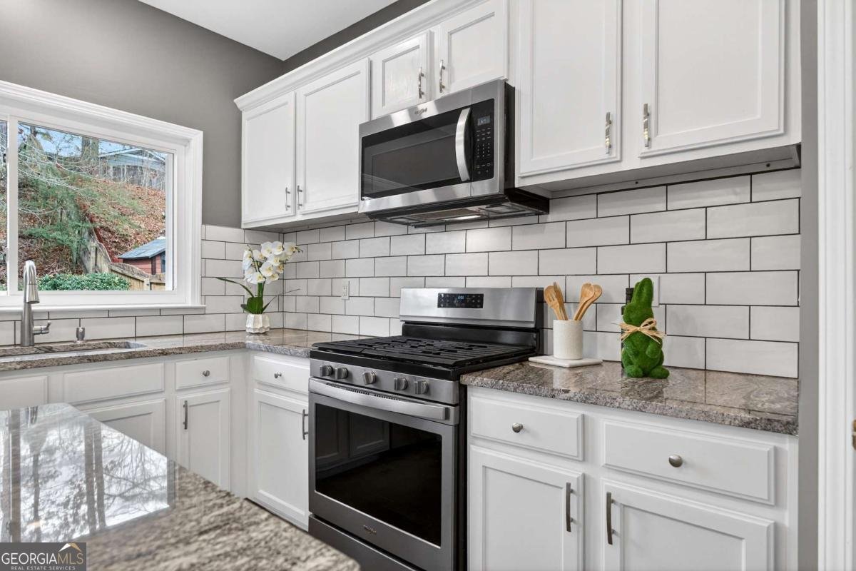 2547 Haddenham Lane Smyrna - Photo 11