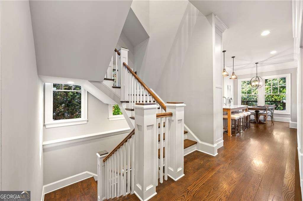 1890 Ridgewood Drive Atlanta - Photo 29