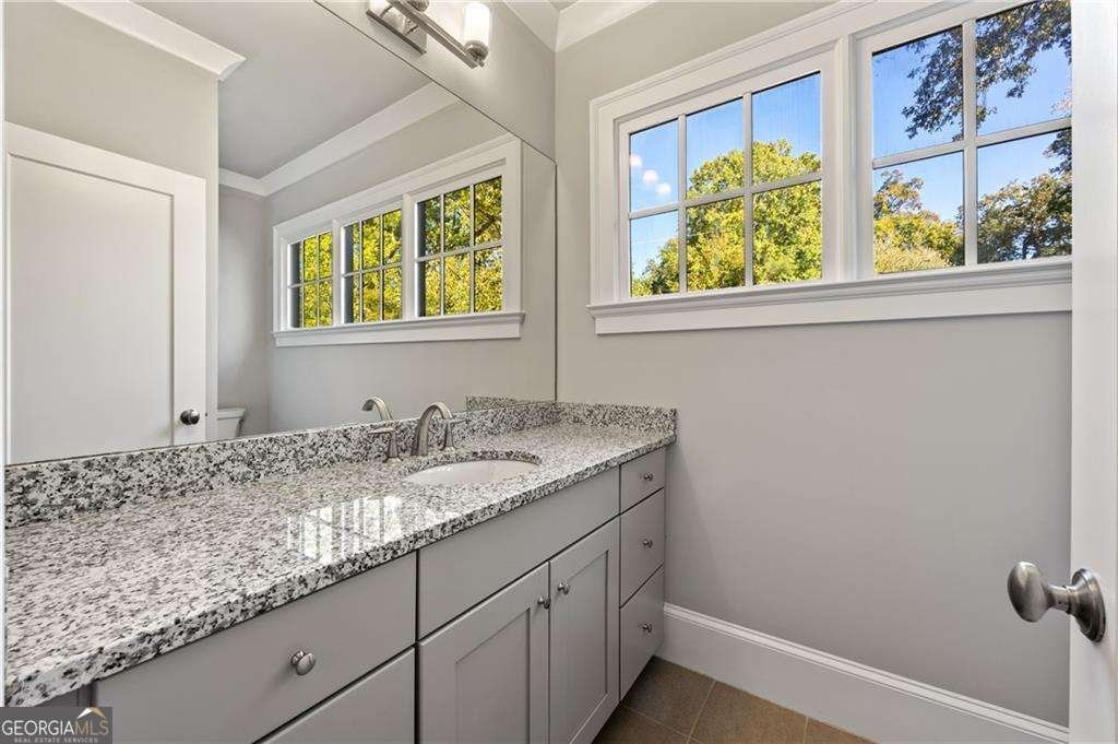 1890 Ridgewood Drive Atlanta - Photo 42