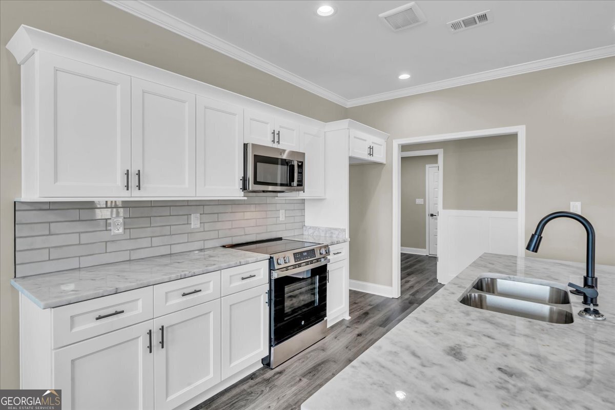 116 Early Drive Byron - Photo 16