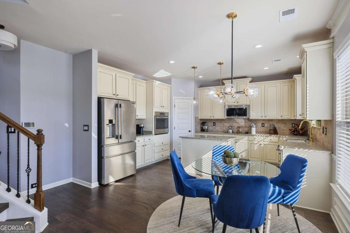 2860 Valaise Path Stonecrest - Photo 13