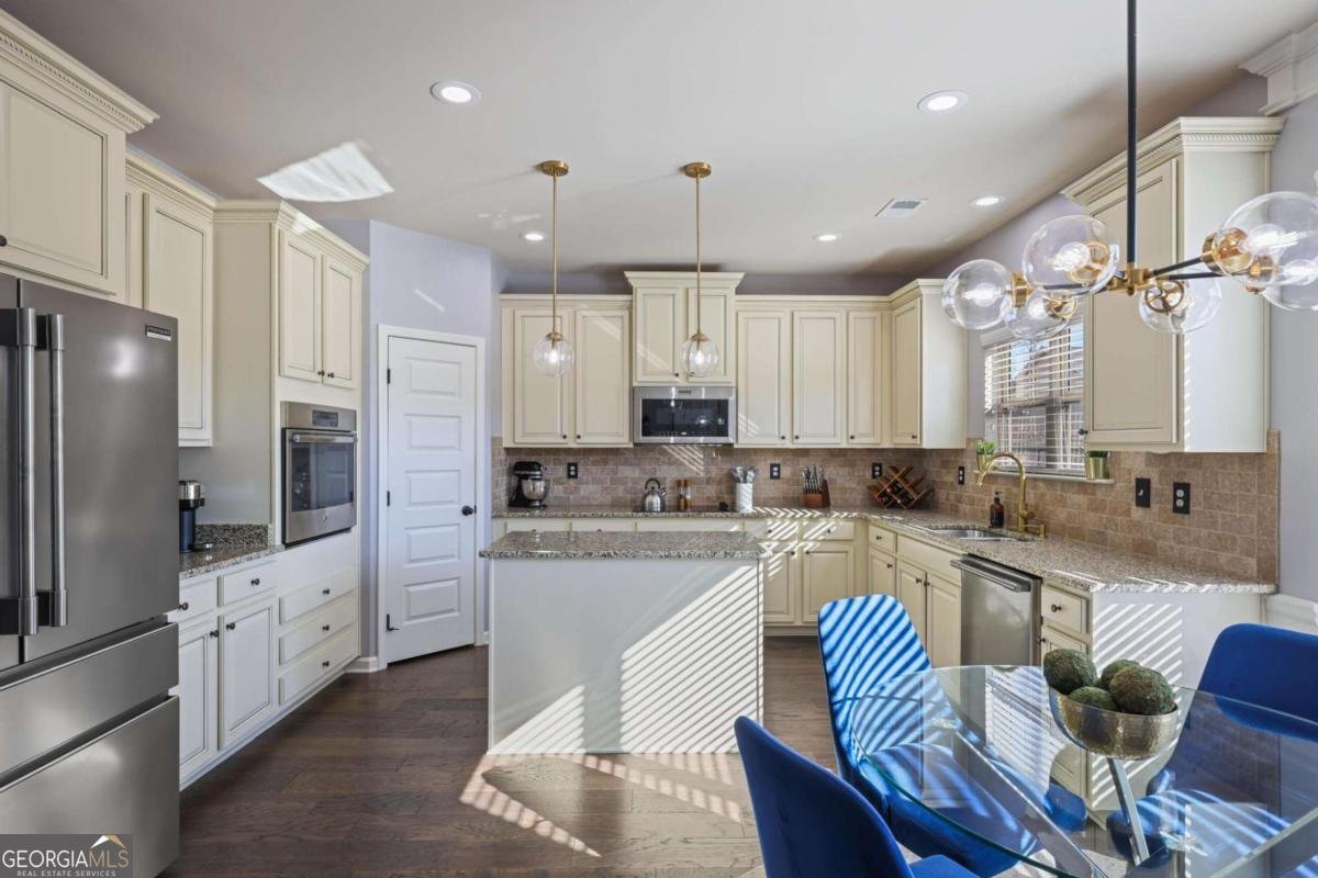 2860 Valaise Path Stonecrest - Photo 14