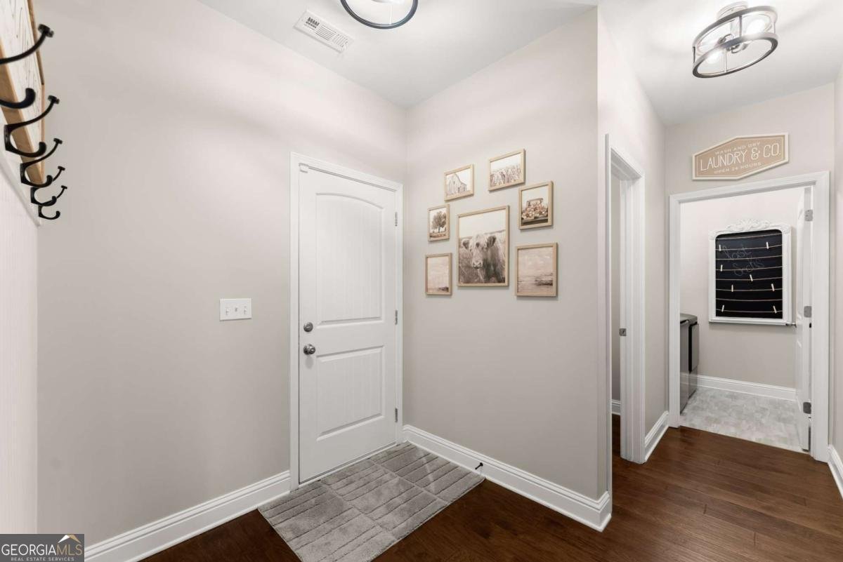 6322 Spring Cove Drive Flowery Branch - Photo 10