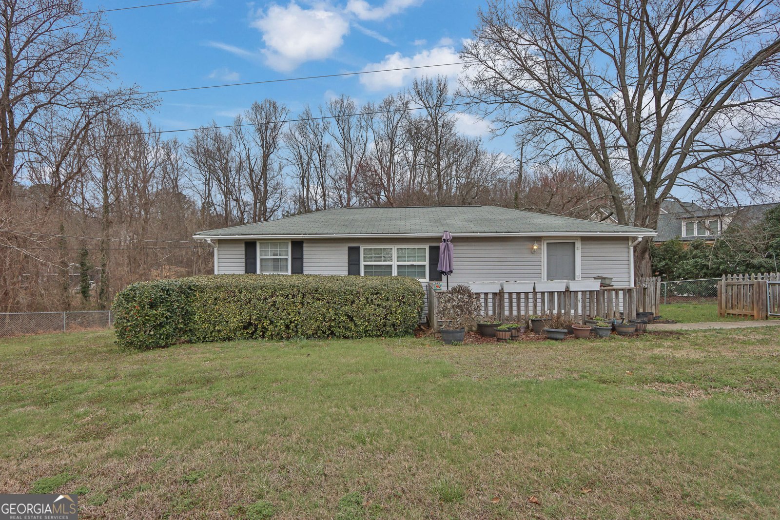 5852 Overby Road Flowery Branch - Photo 1