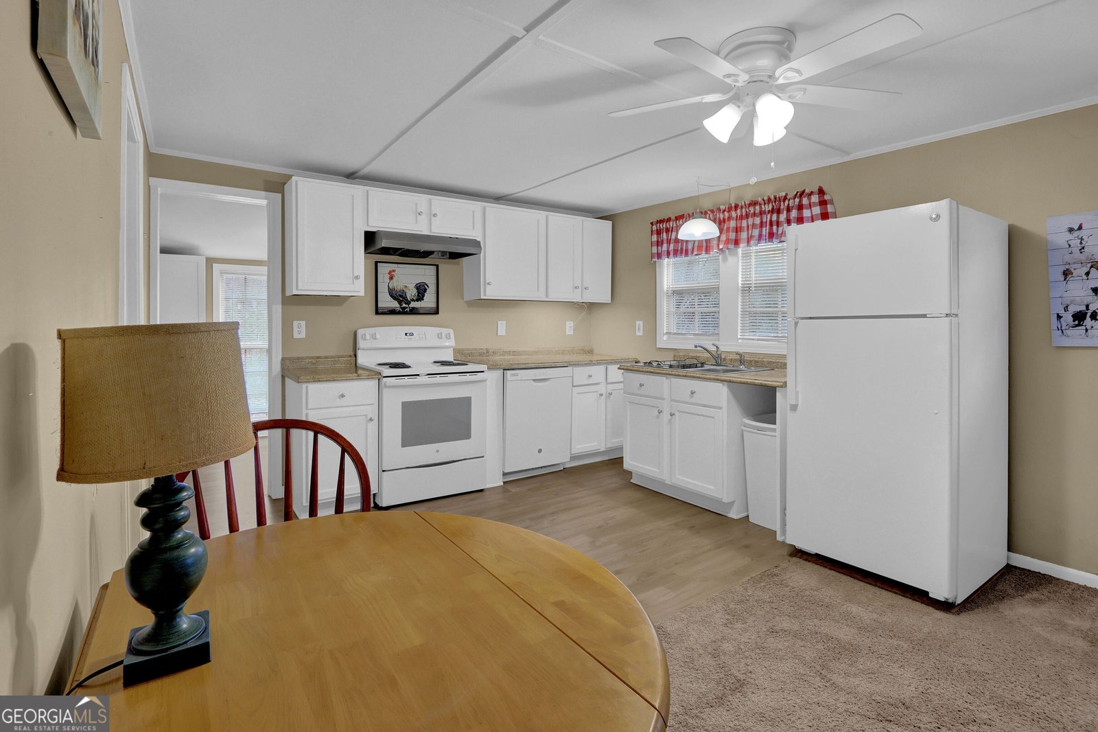 5852 Overby Road Flowery Branch - Photo 6