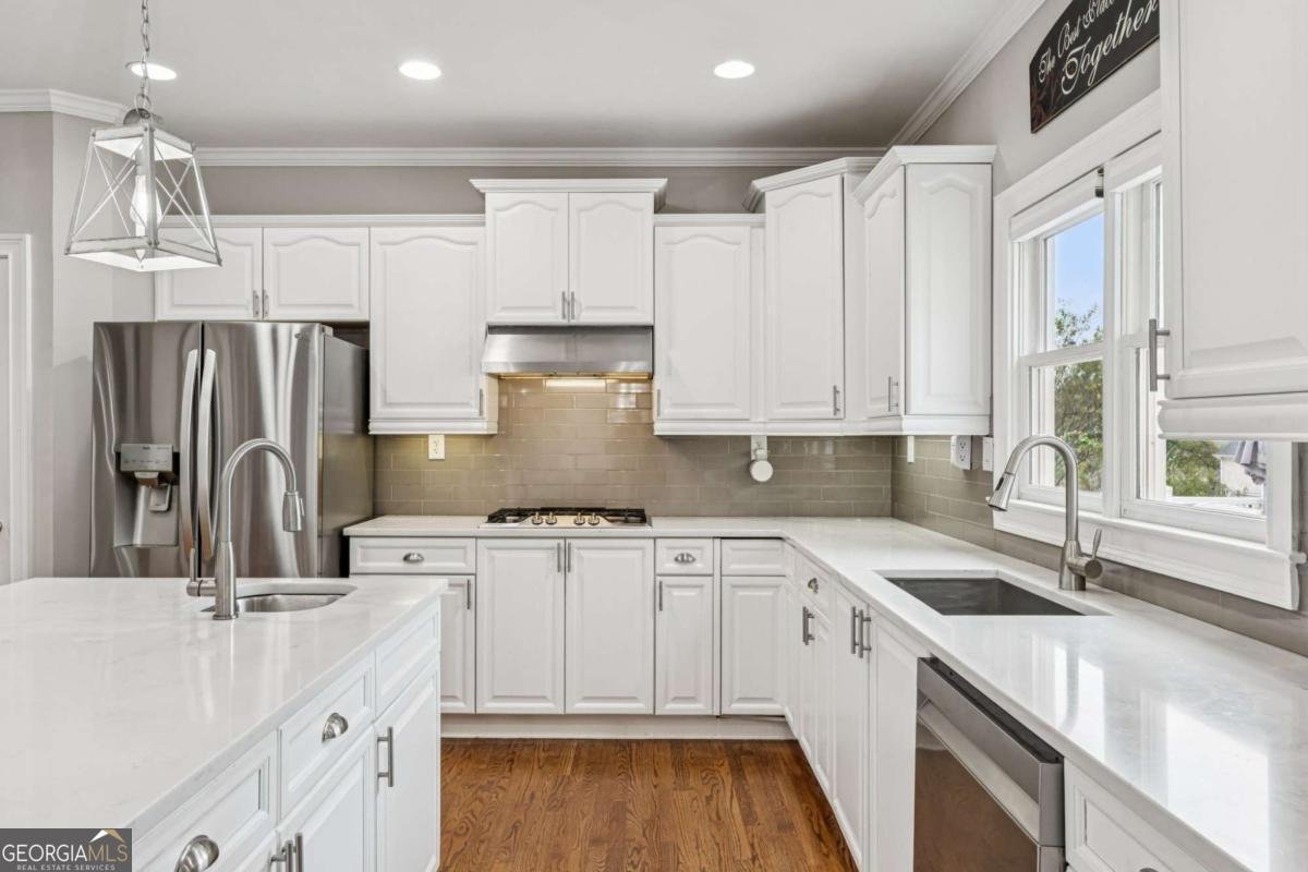 1043 Meadow Club Court Suwanee - Photo 14