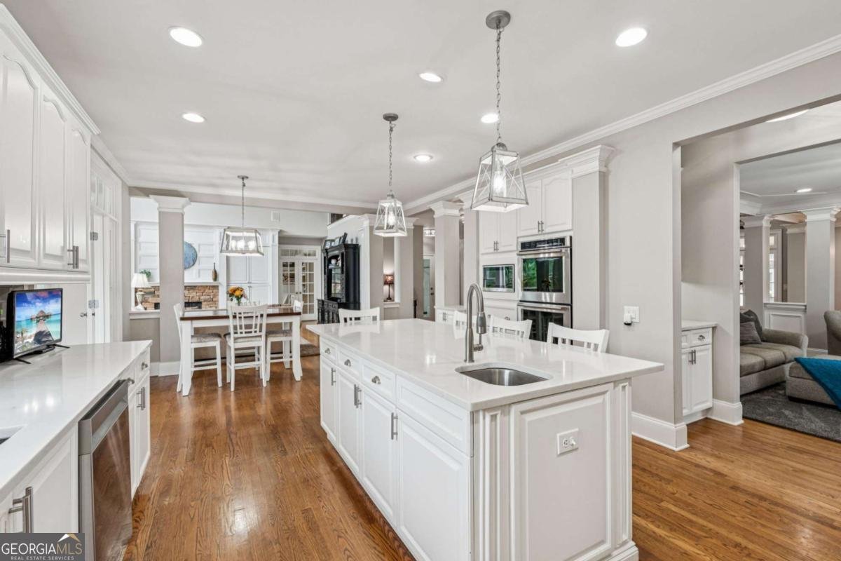 1043 Meadow Club Court Suwanee - Photo 15