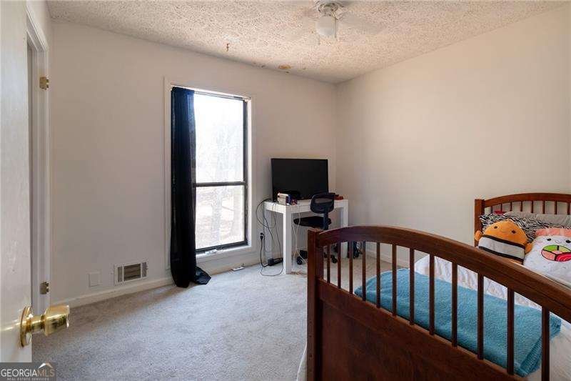 522 Victoria Road Woodstock - Photo 23