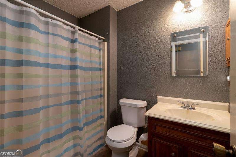 522 Victoria Road Woodstock - Photo 24