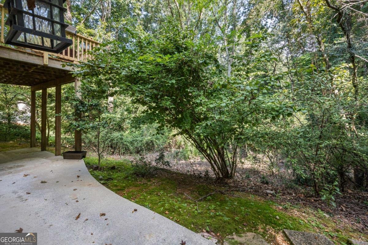 684 Honeysuckle Road Gainesville - Photo 37