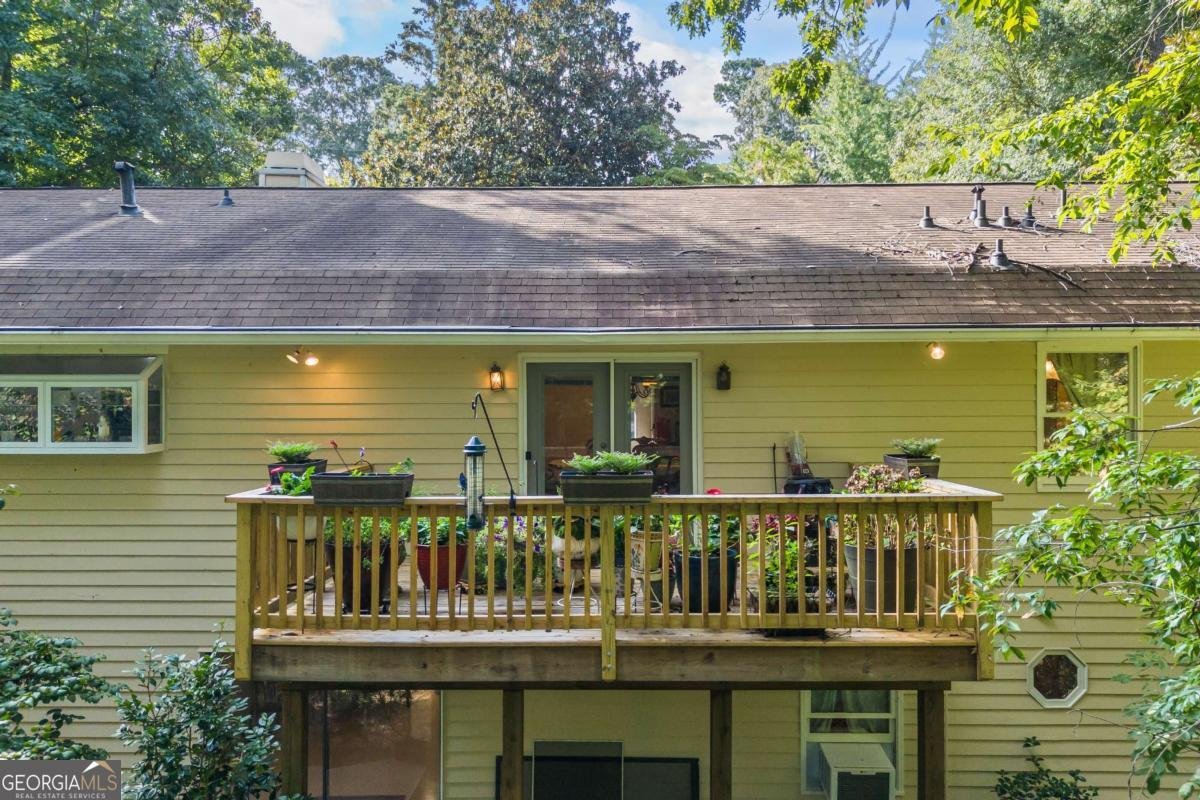 684 Honeysuckle Road Gainesville - Photo 40