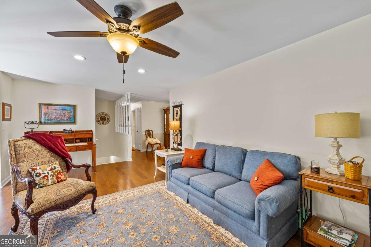 684 Honeysuckle Road Gainesville - Photo 7