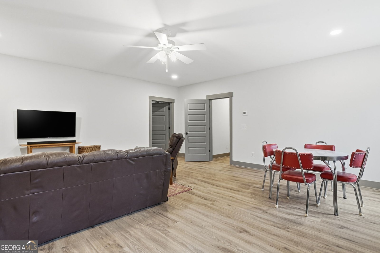 881 Arnold Mill Road Woodstock - Photo 44