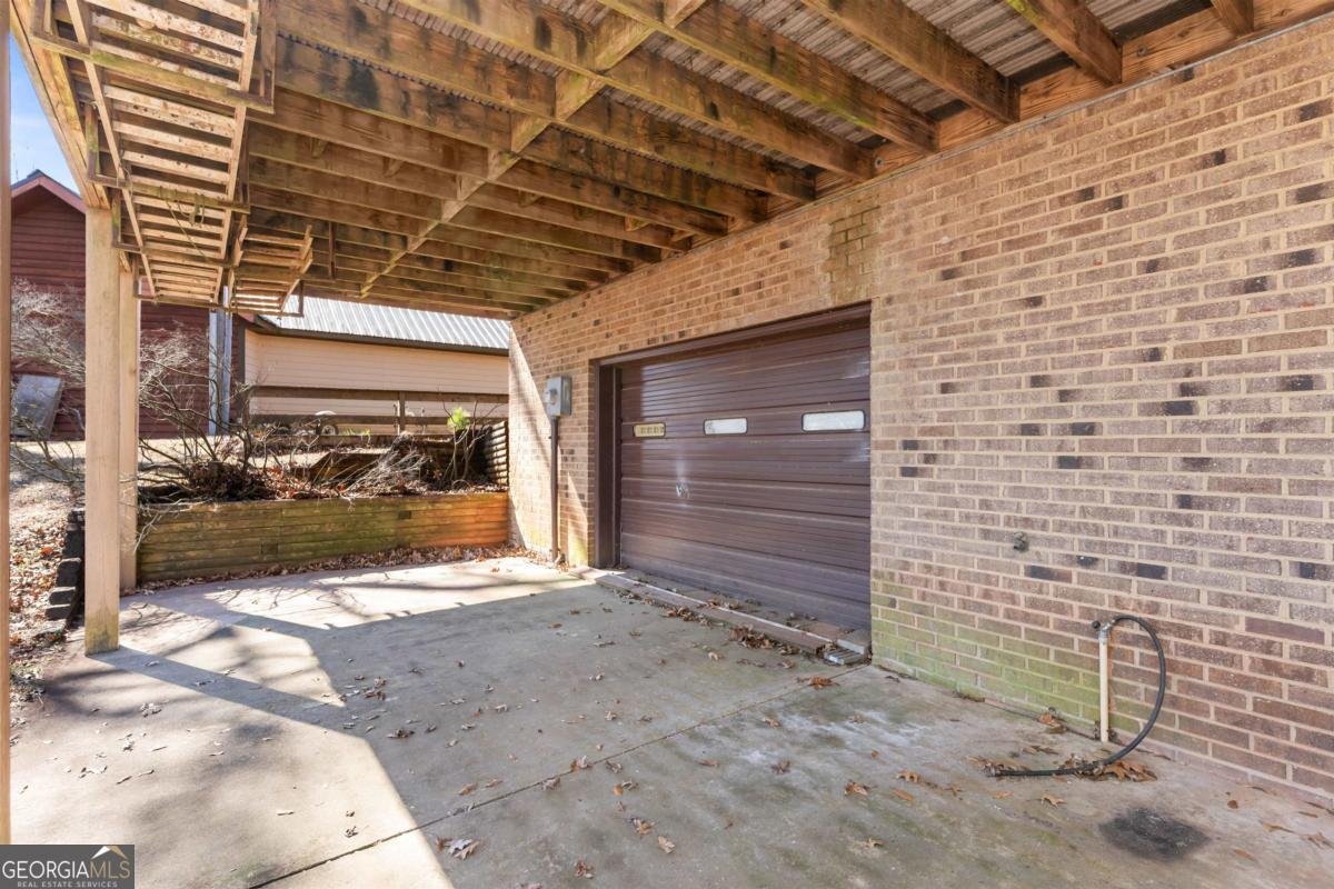 1070 Carpenter Lane Buckhead - Photo 34