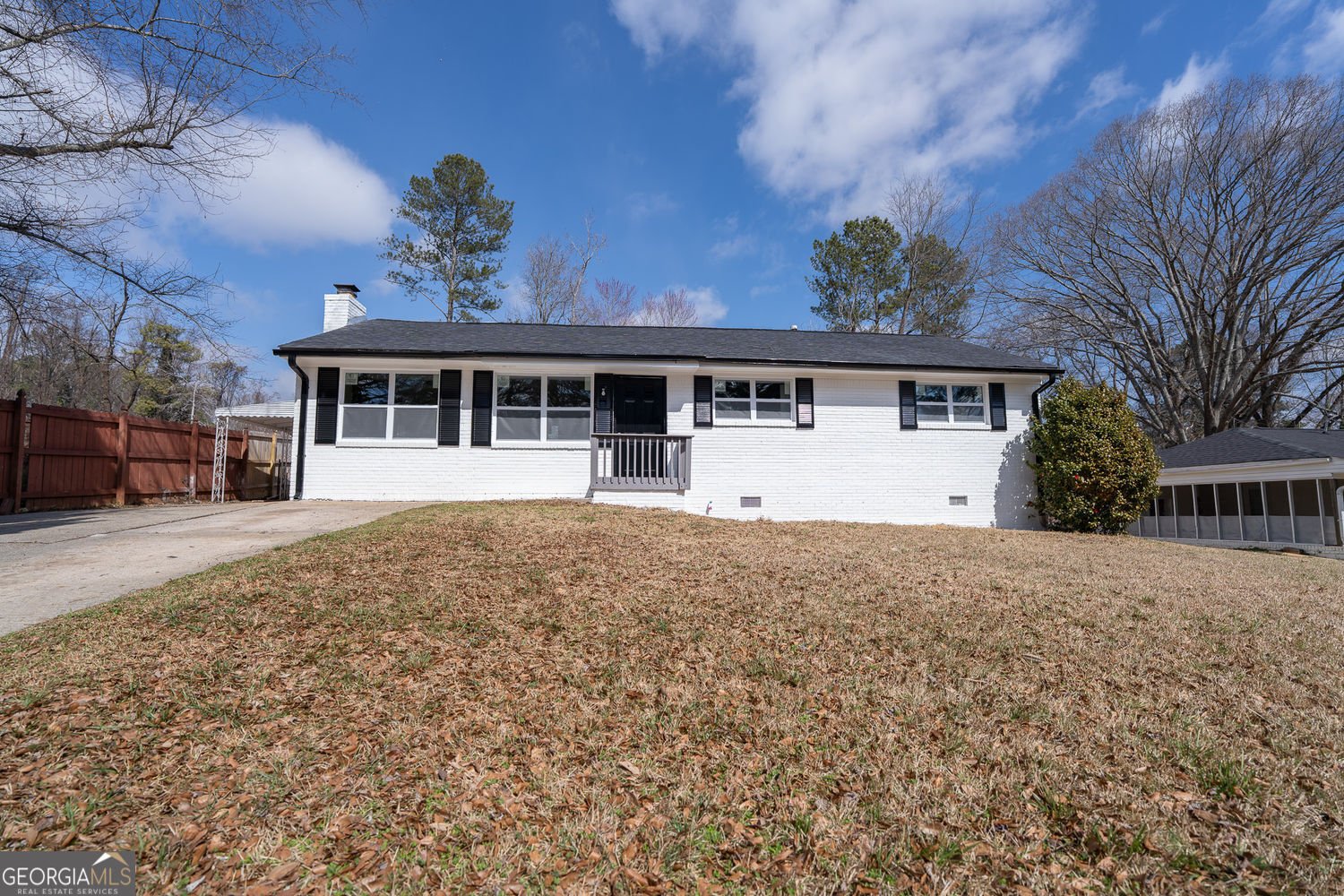 296 Rockin Hill Drive Marietta - Photo 1