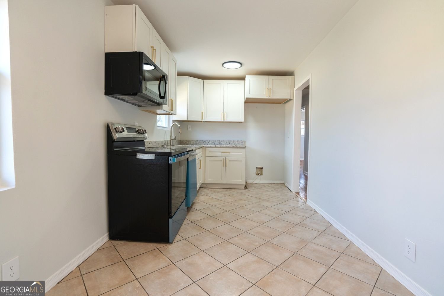 296 Rockin Hill Drive Marietta - Photo 13