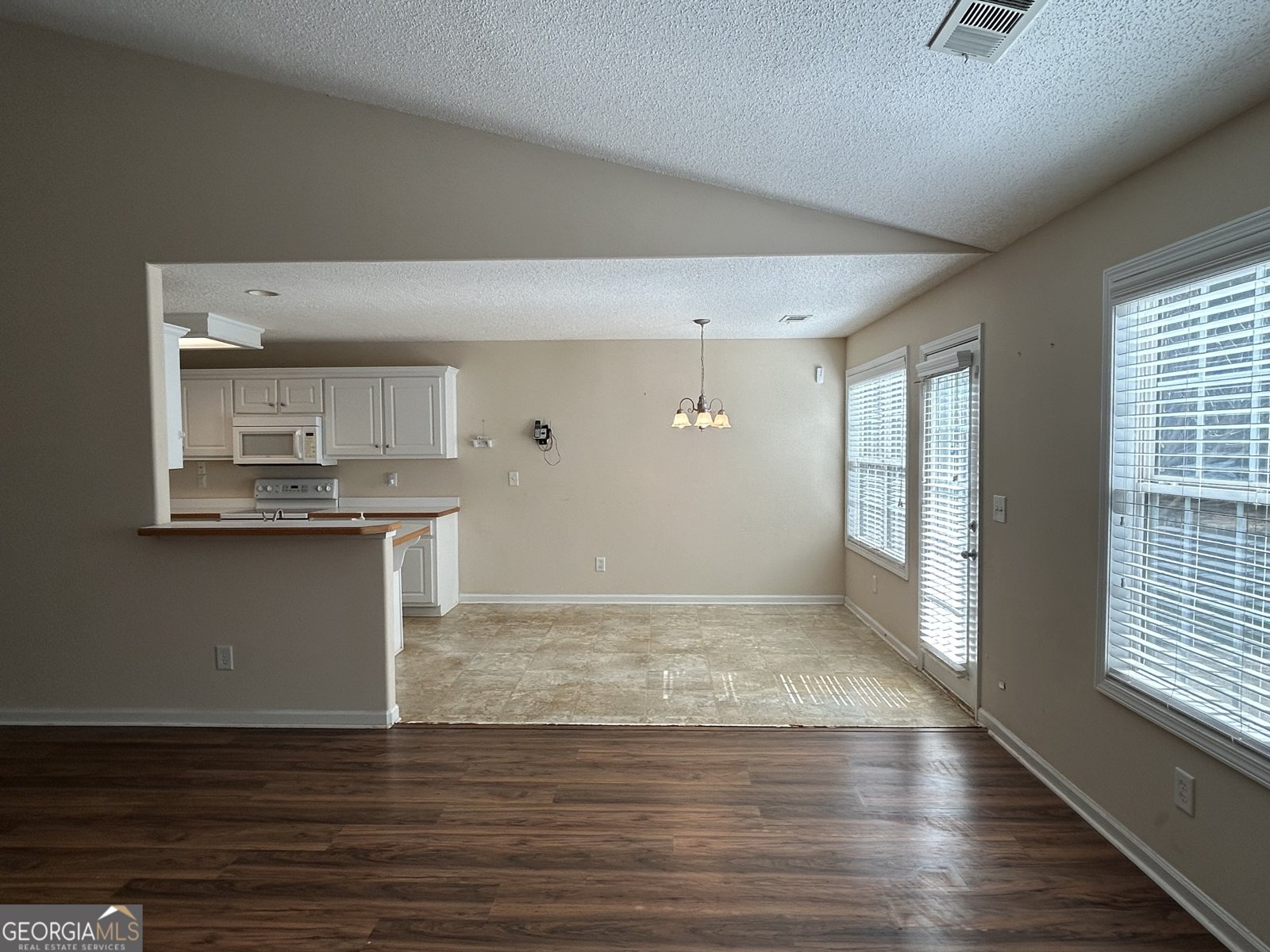 28 Pinewood Circle Colbert - Photo 12